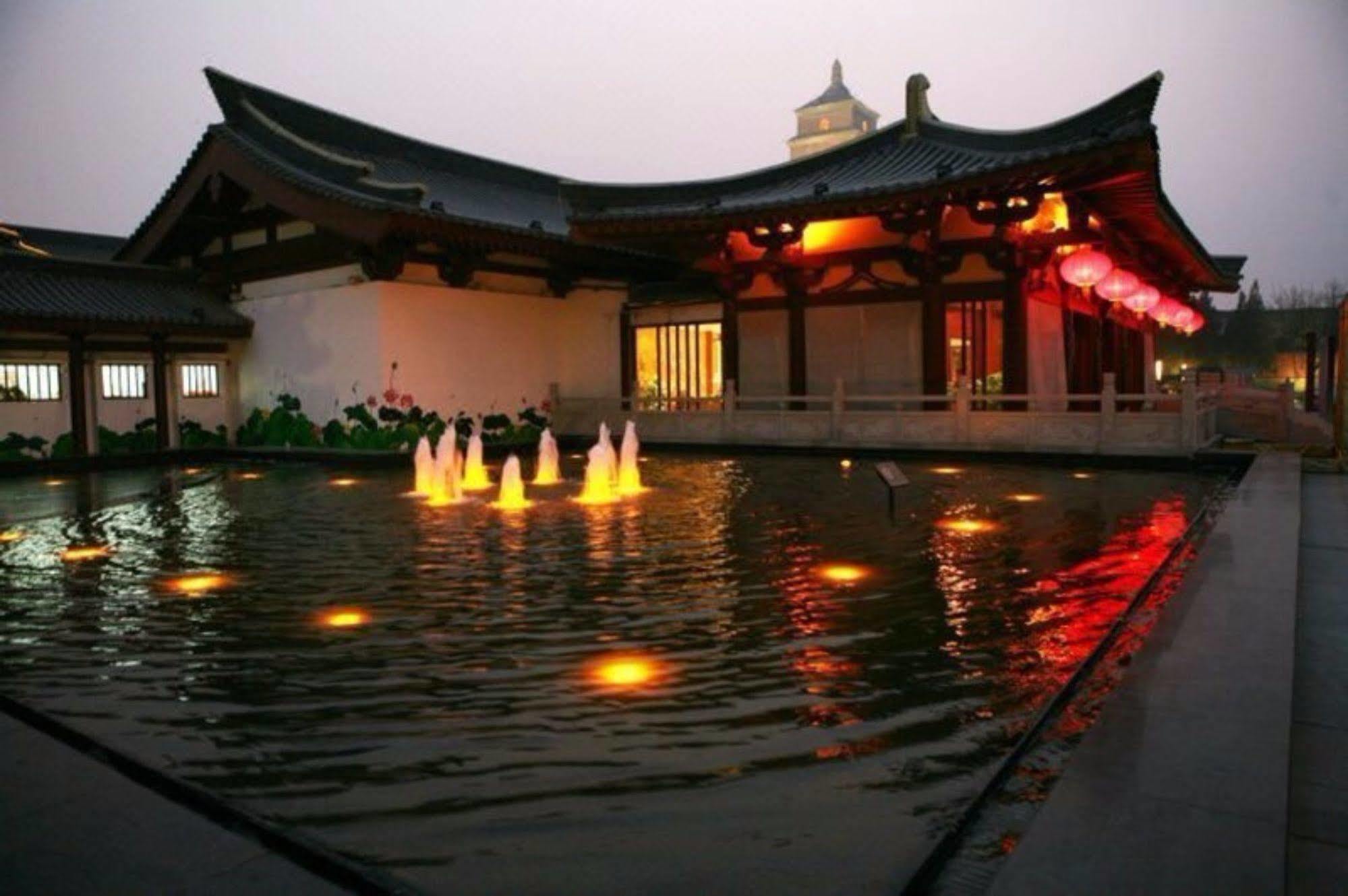 Tang Dynasty Art Garden Hotel Xian Bagian luar foto